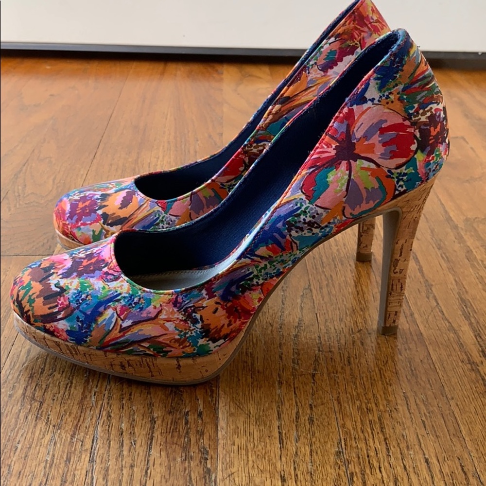 Floral Pumps